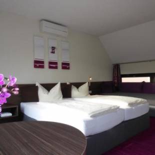 Фотографии гостевого дома
Pension am Weinberg Bed & Breakfest