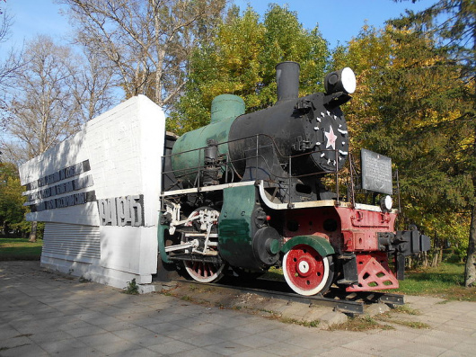 Фотографии памятника 
            Памятник ржевским военным железнодорожникам