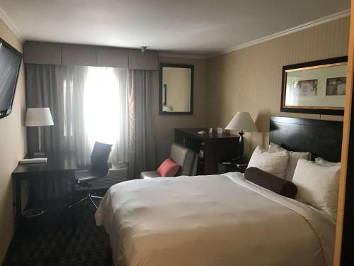 Фотография гостиницы Baymont by Wyndham Monterey Park