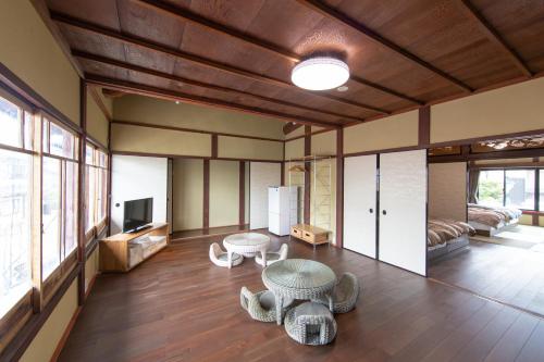 Фотографии гостевого дома 
            Takashima Jinya