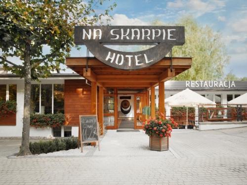 Фотография гостиницы Hotel Na Skarpie - Charzykowy