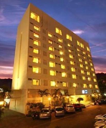 Фотография гостиницы The Sahil Hotel