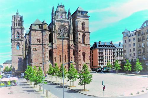 Фотография гостиницы Hotel du Midi - Rodez Centre Ville