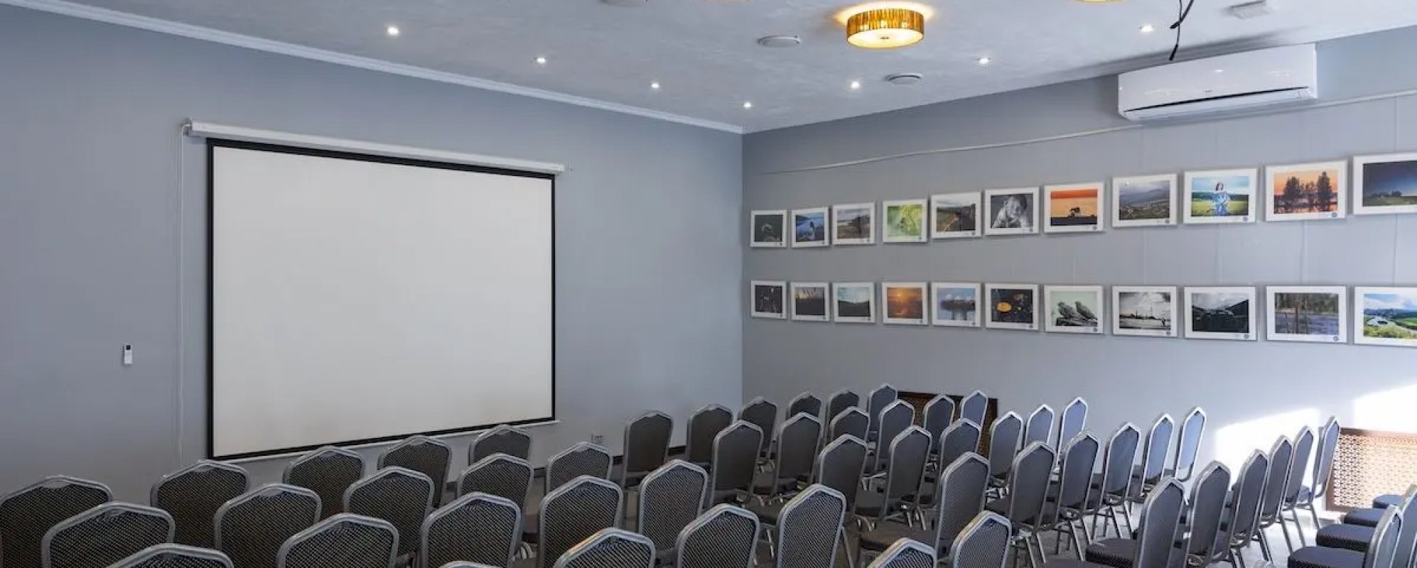 Фотографии конференц-зала Джисса