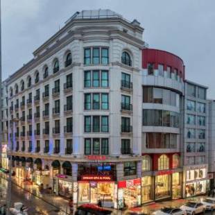 Фотографии гостиницы
Zagreb Hotel