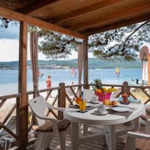 Фотографии базы отдыха
Mobile Homes Camp Perna - Adriatic Kampovi