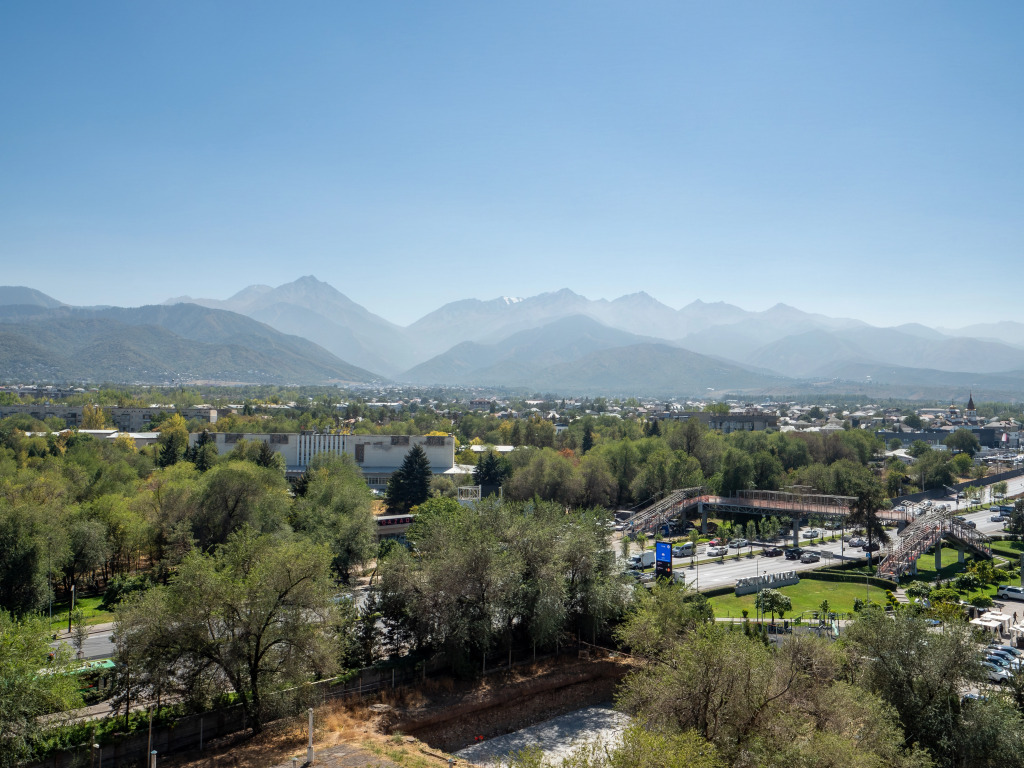 Фотография квартиры Квартира трехкомнатная с панорамным видом на горы на Аль-Фараби