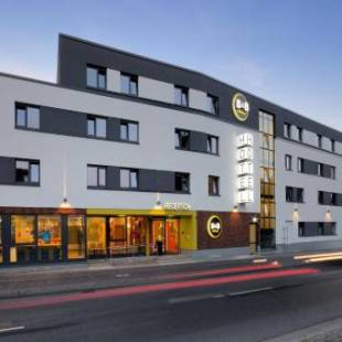 Фотографии гостиницы 
            B&B Hotel Oldenburg