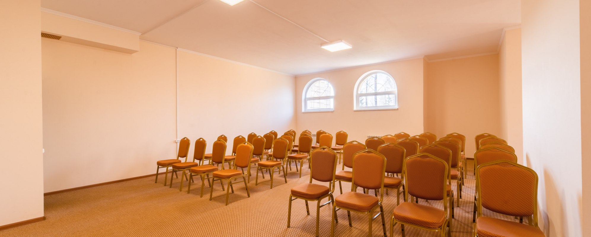 Фотографии конференц-зала Конференц-зал №1