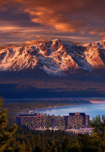 Фотография гостиницы Harrah's Lake Tahoe Hotel & Casino