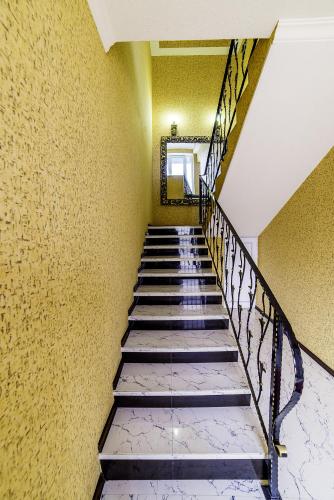 Фотография гостиницы Queen's Hotel