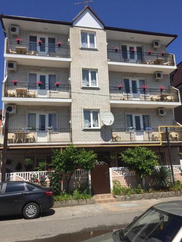 Фотографии гостевого дома
На Калараша, 39в