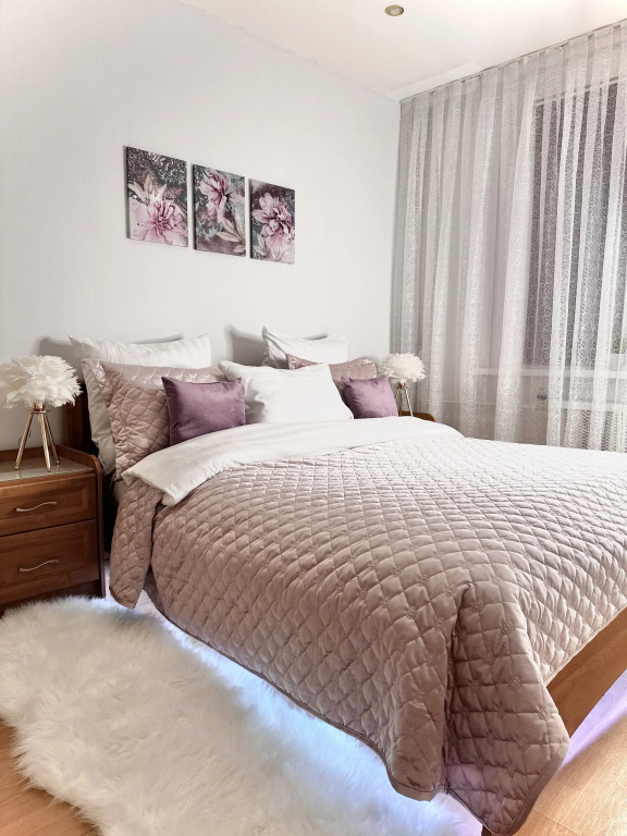 Фотография квартиры Квартира Уютная с Дизайнерским Ремонтом