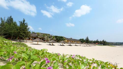 Фотография гостиницы White Sand Resort Mui Ne