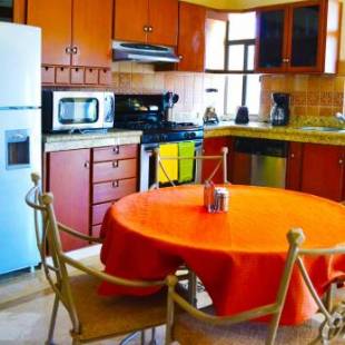 Фотографии гостиницы
Hotel Palmas De Cortez