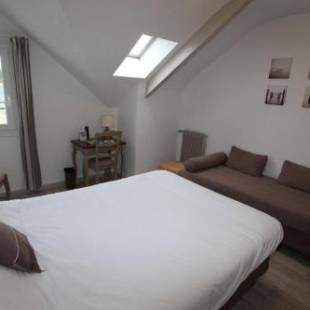 Фотографии гостиницы
Contact Hôtel - Hôtel Le Lion d'Or Lamballe