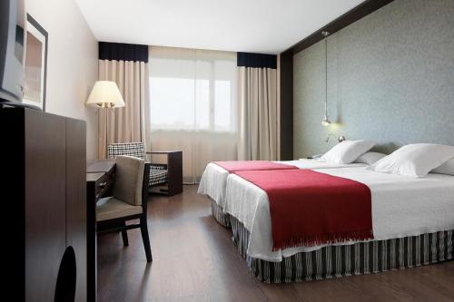 Фотография гостиницы NH Alicante