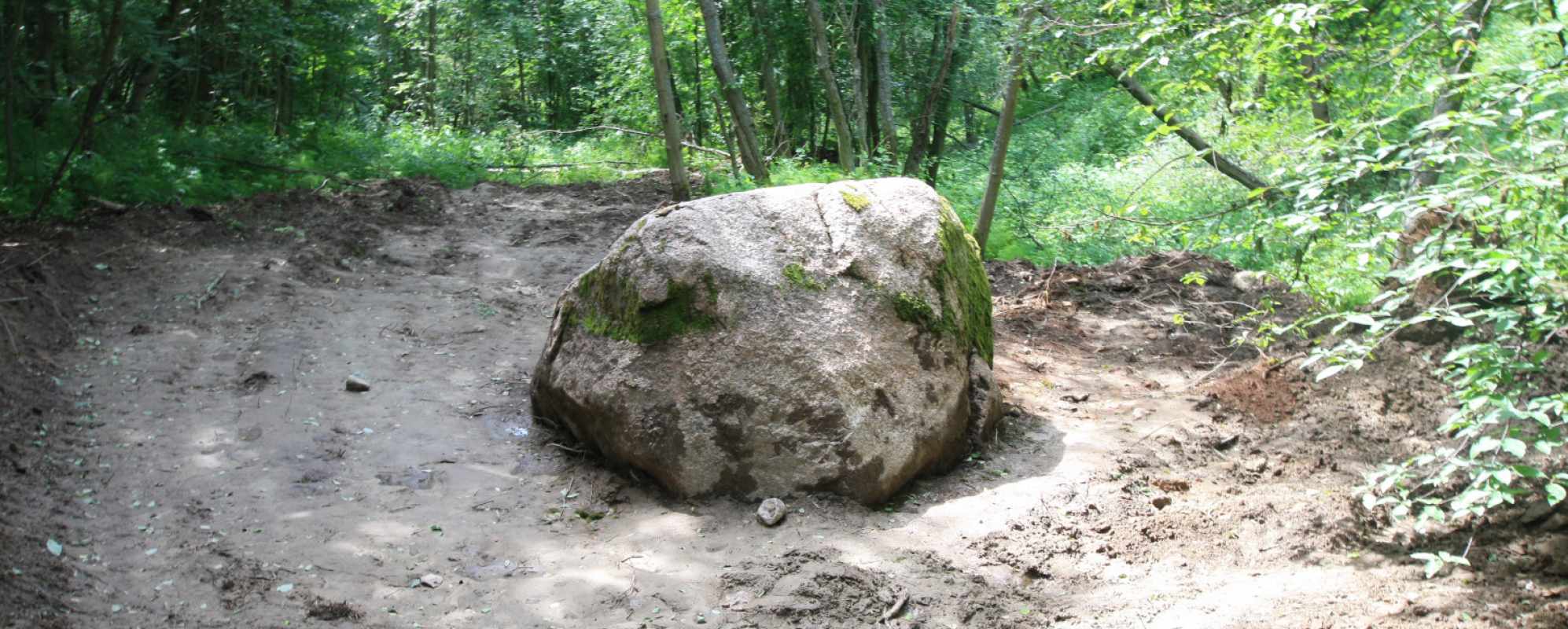 Фотографии достопримечательности Камень-кулак