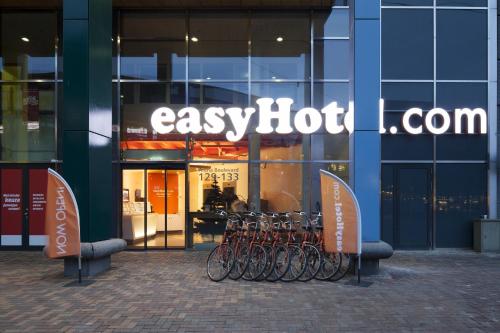 Фотография гостиницы easyHotel Amsterdam Arena Boulevard