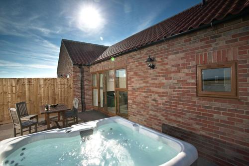 Фотография гостевого дома Middleton Cottages