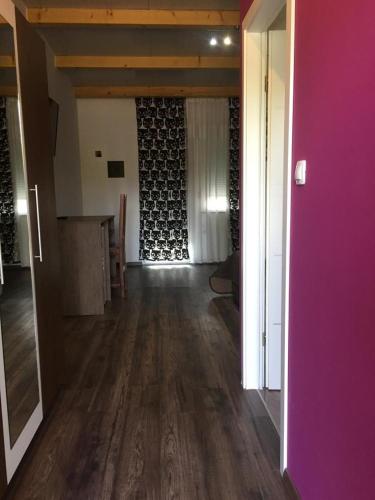 Фотография гостевого дома Rooms with a swimming pool Ostarski Stanovi, Plitvice - 17425