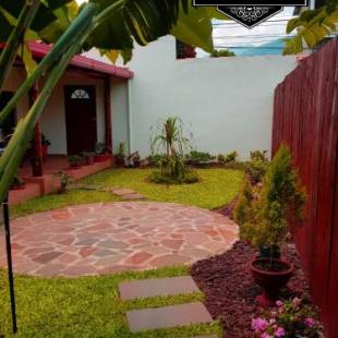 Фотографии гостевого дома
Hostal Deyluwin