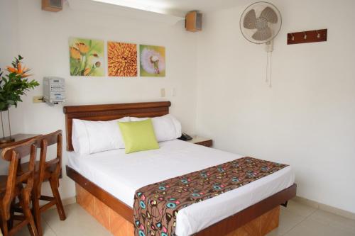 Фотография гостиницы Hotel Alcaravan