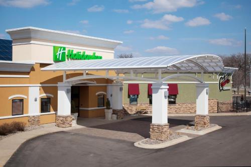 Фотография гостиницы Holiday Inn Austin Conference Center, an IHG Hotel