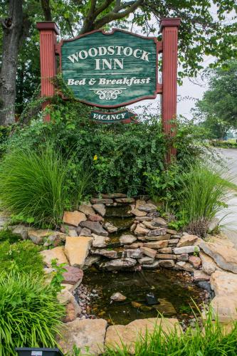 Фотография мини отеля Woodstock Inn Bed & Breakfast