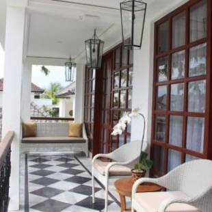 Фотографии гостиницы
The Colony Hotel Bali