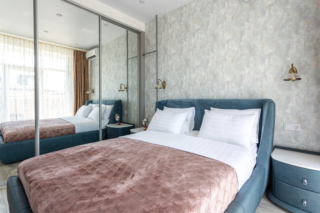 Фотография квартиры Апартаменты Red Apartments Светлана Парк Биатрис