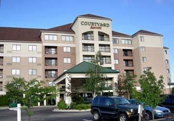 Фотография гостиницы Courtyard by Marriott Erie Ambassador Conference Center