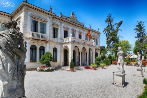 Фотографии гостиницы 
            Villa Ducale Hotel & Ristorante