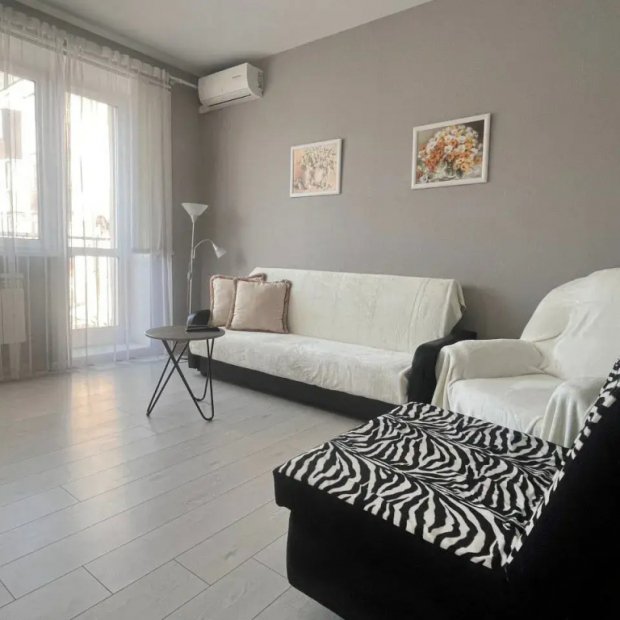 Фотографии квартиры 
            Апартаменты возле ЦУМа, метро площадь Коласа