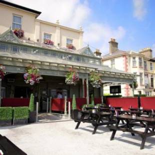 Фотографии гостиницы
The Martello Hotel