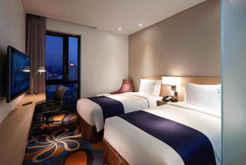 Фотография гостиницы Travelodge Myeongdong Euljiro