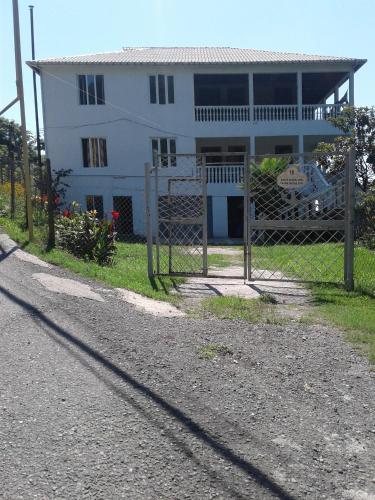 Фотография гостевого дома Мака