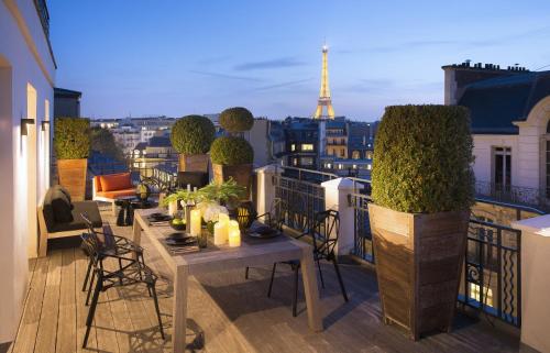 Фотография гостиницы Hotel Marignan Champs-Elysées