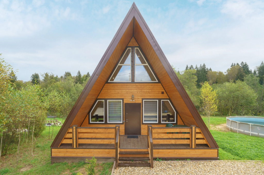 Фотография Коттеджа Частный дом Семейный афрейм с баней и бассейном у реки