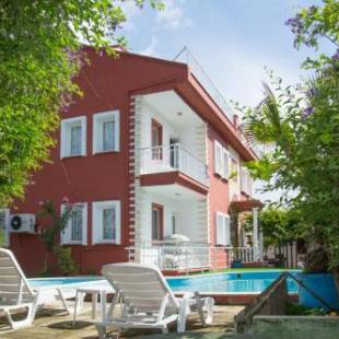 Фотографии апарт отеля
Yakut Apart Hotel