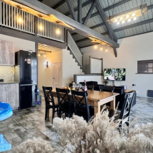 Фотография Коттеджа Частный дом коттедж у пристани в центре города