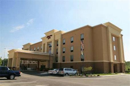 Фотография гостиницы Hampton Inn Defiance