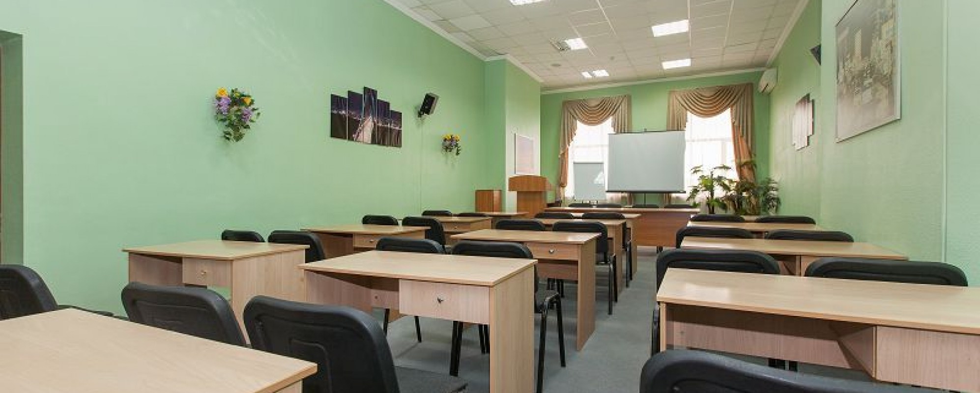 Фотографии конференц-зала Регина в п. Малые Клыки