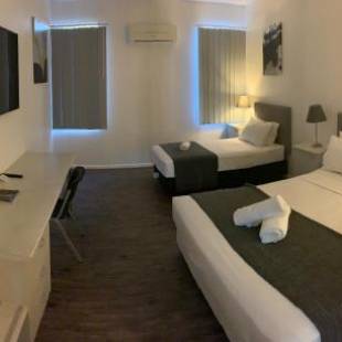 Фотографии гостиницы
Winnellie Hotel Motel