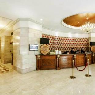 Фотографии гостиницы 
            Makati Palace Hotel