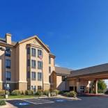 Фотография гостиницы Hampton Inn & Suites Tulsa-Woodland Hills