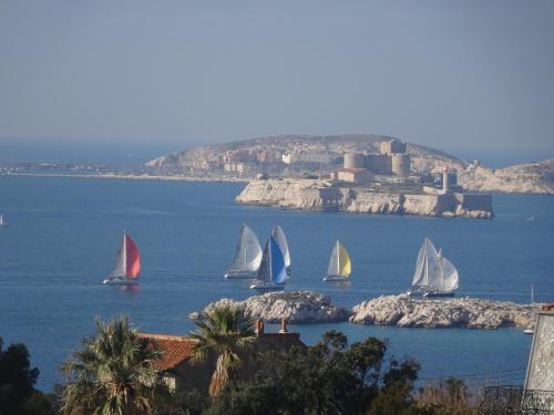 Фотографии мини отеля 
            La Luna B&B