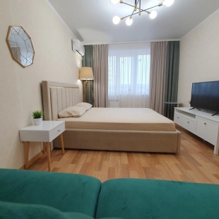 Фотография квартиры Квартира Виталий HouseRent Двухкомнатная по пр. Строителей, 80