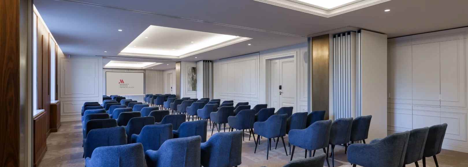 Фотография конференц-зала Приж+Вена+Москва