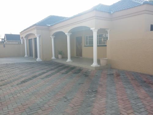 Фотографии мини отеля
Alicia's B&B